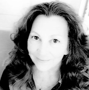 Meet your Posher, Pamela